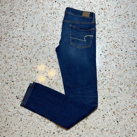 American Eagle distressed skinny jeans Size 6 Super Stretch - Picture 5 of 6